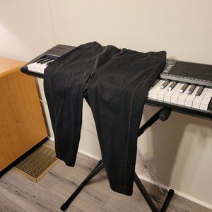 Torrid Active Size 3 Pocket Leggings- BLack